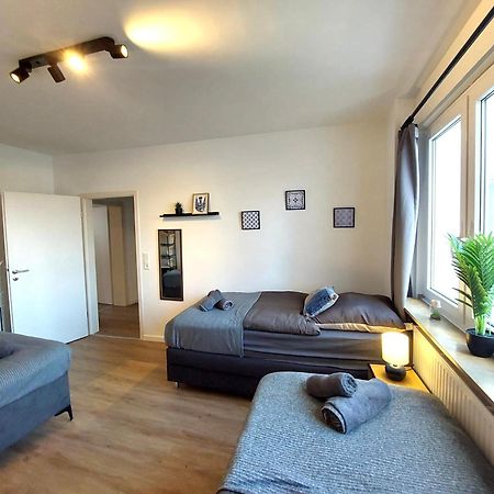 شقة Rtr Essen - Fuer Bis Zu 8 Personen - Voll Ausgestattet - Zentral Limbecker Platz - Messe - Uniklinikum - Smart Tv - Modern المظهر الخارجي الصورة