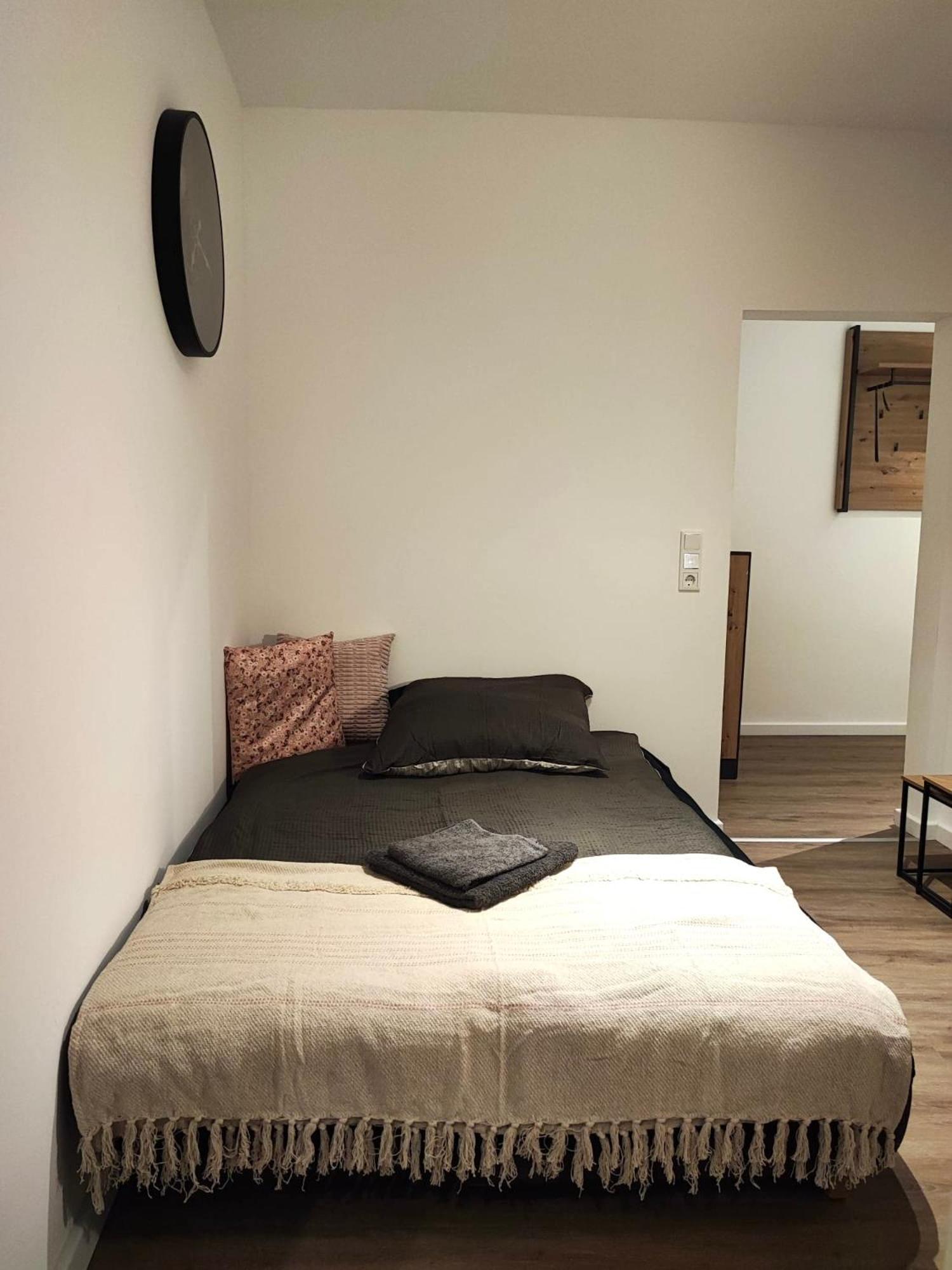 شقة Rtr Essen - Fuer Bis Zu 8 Personen - Voll Ausgestattet - Zentral Limbecker Platz - Messe - Uniklinikum - Smart Tv - Modern المظهر الخارجي الصورة