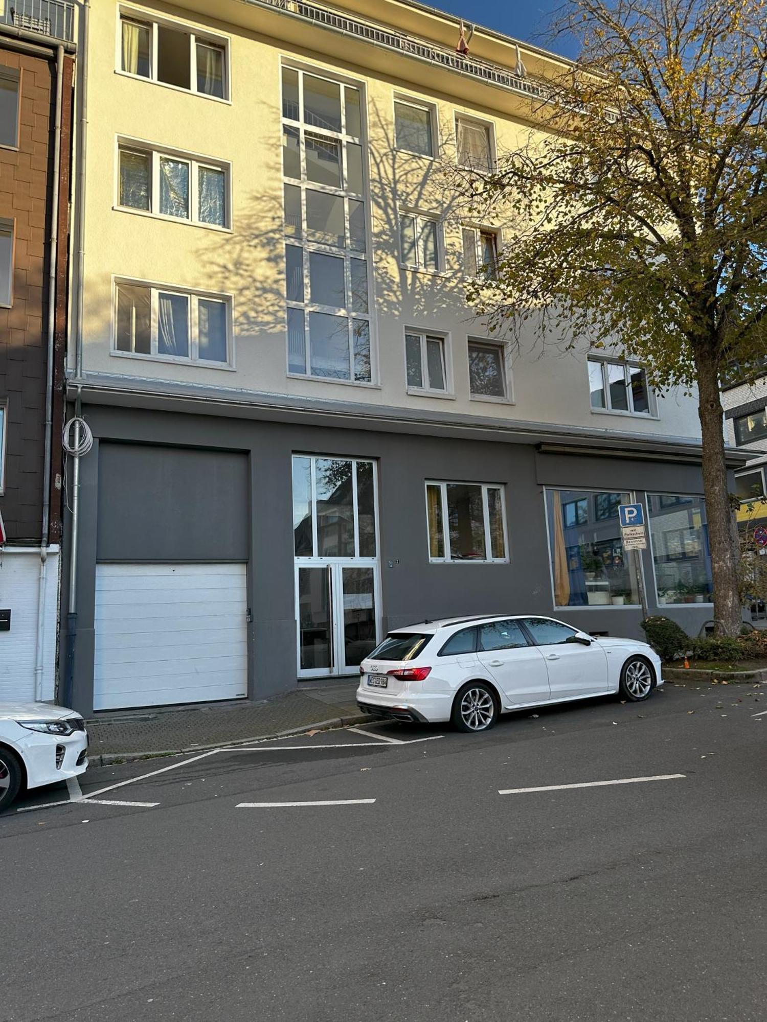 شقة Rtr Essen - Fuer Bis Zu 8 Personen - Voll Ausgestattet - Zentral Limbecker Platz - Messe - Uniklinikum - Smart Tv - Modern المظهر الخارجي الصورة