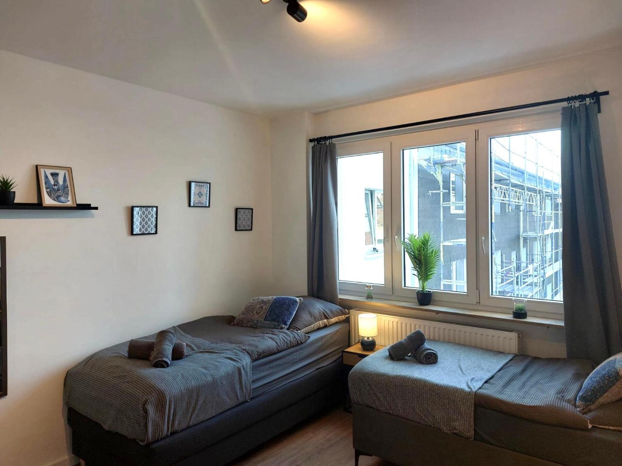 شقة Rtr Essen - Fuer Bis Zu 8 Personen - Voll Ausgestattet - Zentral Limbecker Platz - Messe - Uniklinikum - Smart Tv - Modern المظهر الخارجي الصورة